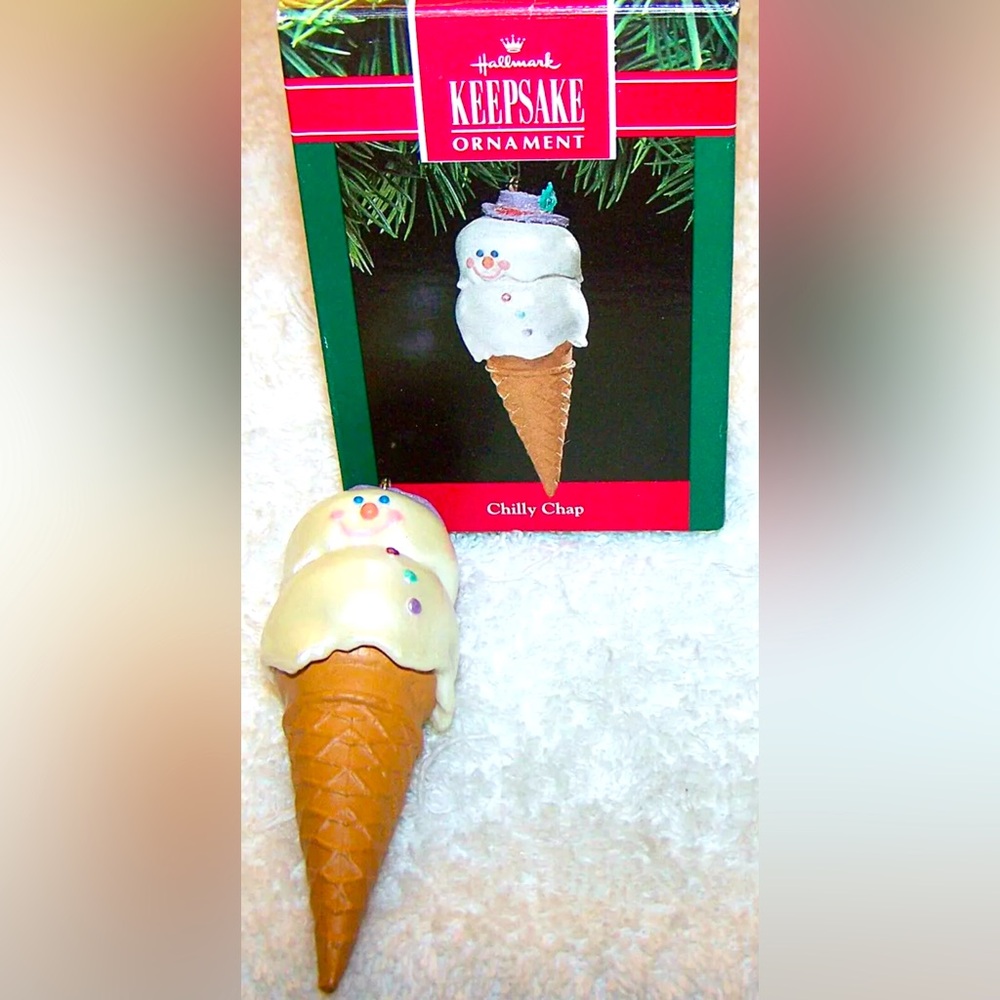 1991 Vintage Hallmark Keepsake Chilly Chap Christmas Ornament!